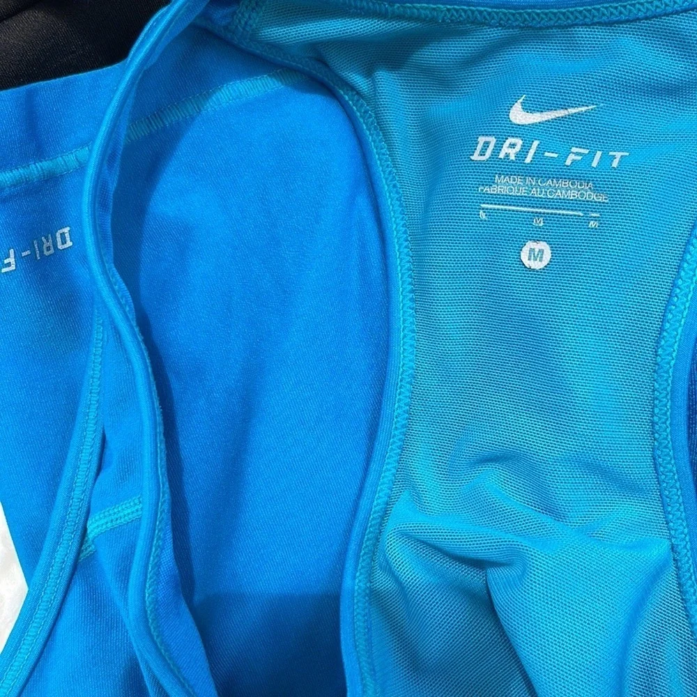 Nike Dri-FIT Bright Blue Built In Shelf Bra Racerback Tank Top Size Medium